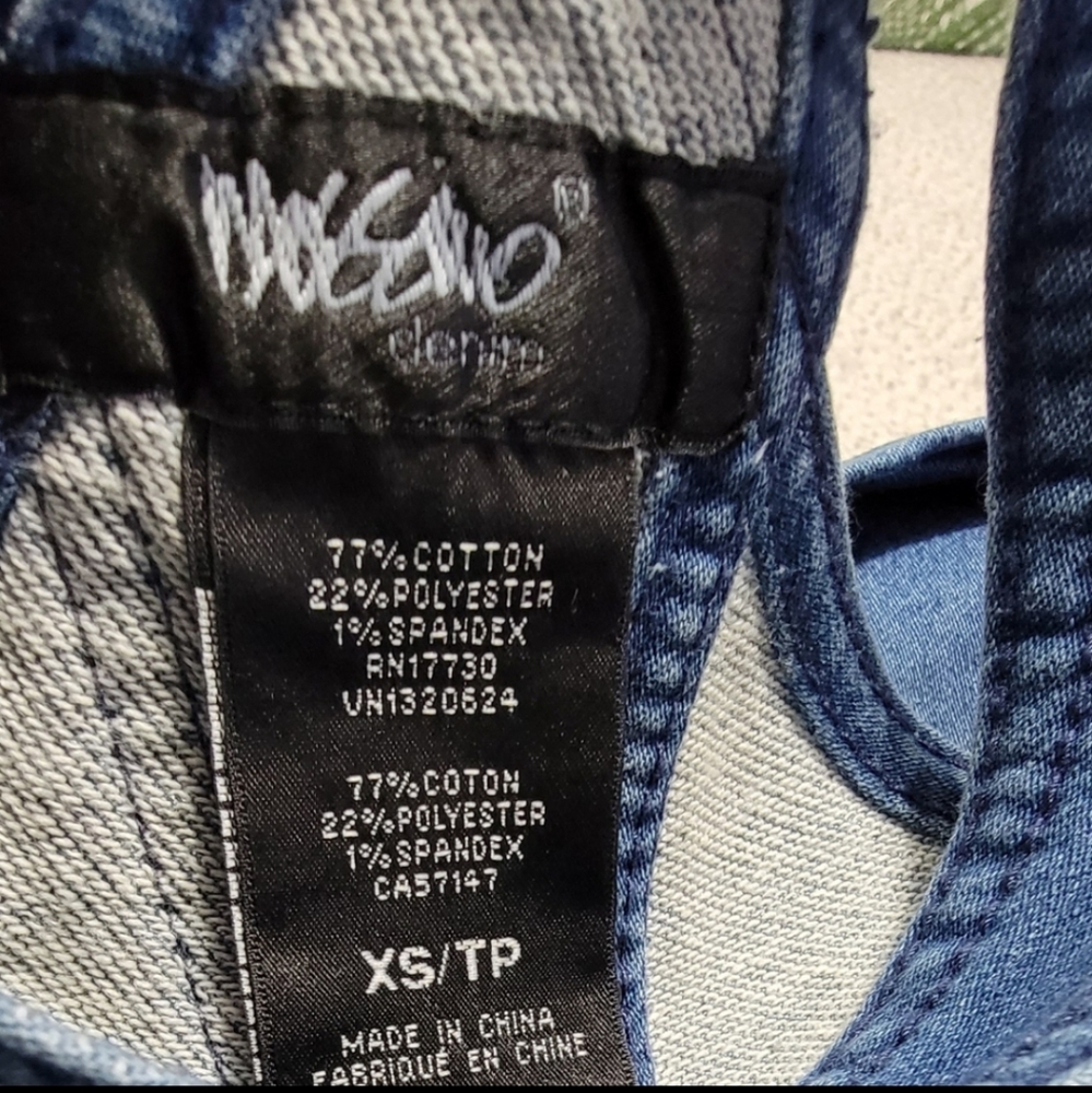 Mossimo Denim Blue Full Length Stretch Women’s Ov… - image 1